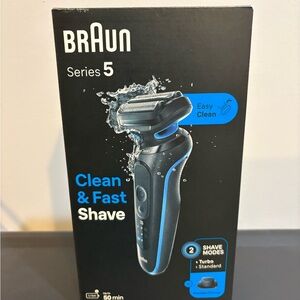 NIB Mens Braun Electric Shaver Series 5 5118s, Waterproof, Wet & Dry Shave